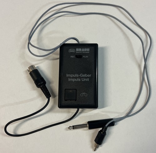 Braun 35mm slide projector - braun,