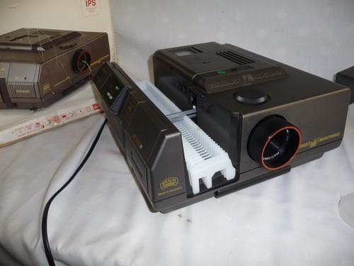 Slide projector braun - slide,