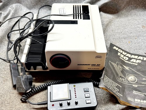 Vintage braun slide projector - braun,
